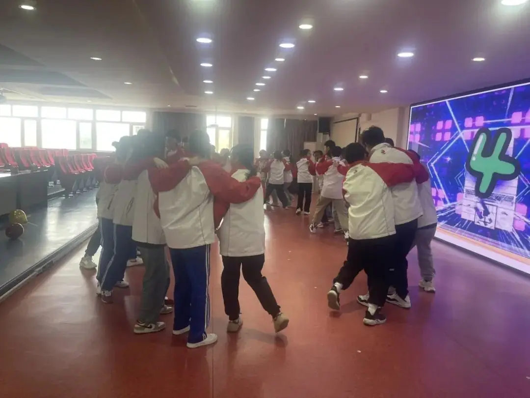 心理健康|携手共进 助力高考——吉林特教开展高三师生心理团建活动-第17张图片-四季读书网 心理健康|携手共进 助力高考——吉林特教开展高三师生心理团建活动-第17张图片-四季读书网