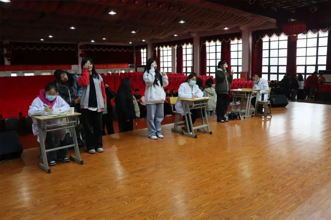 保驾护航 助力圆梦——我校2024年高考体检工作圆满完成-第4张图片-四季读书网