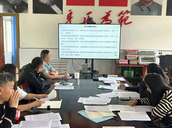 扬帆起航,破浪中考| 九年级一诊成绩分析会-第4张图片-四季读书网