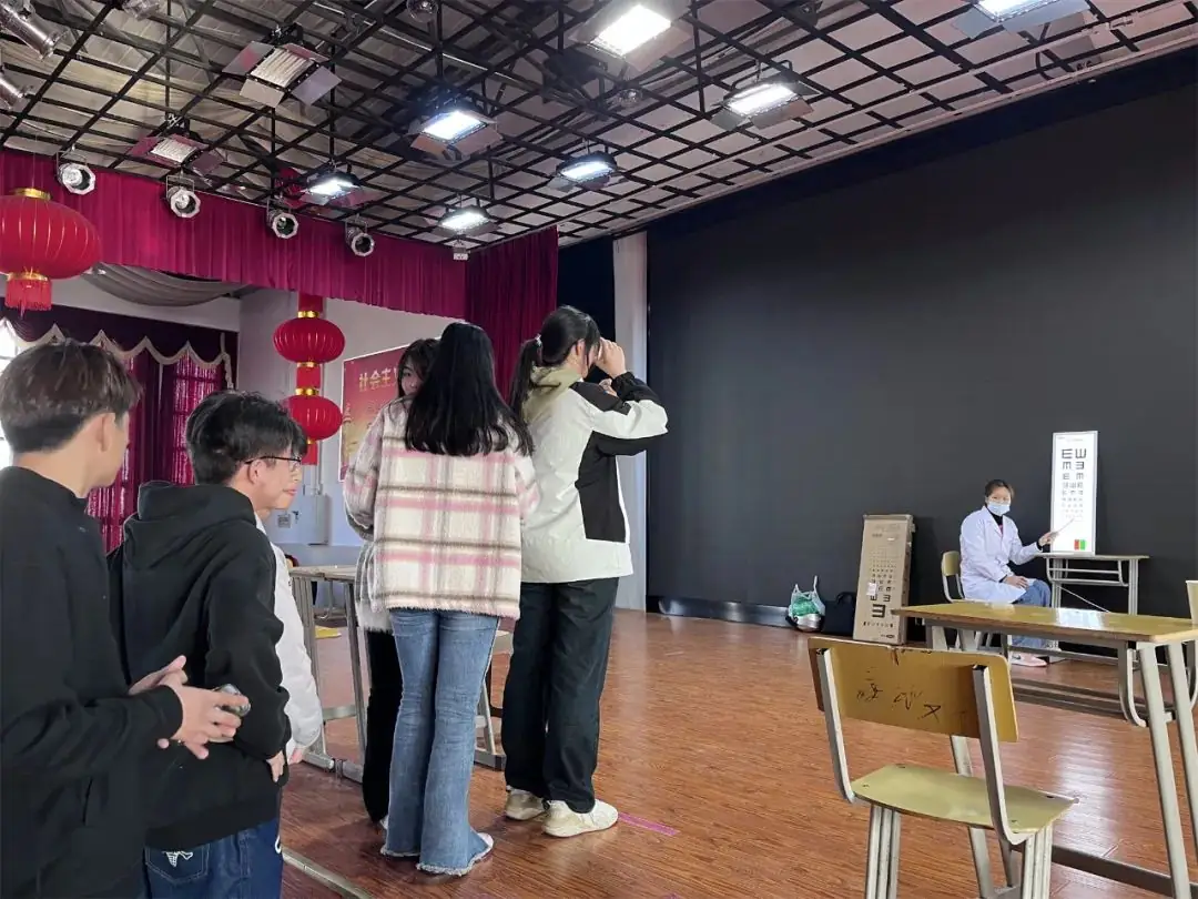 保驾护航 助力圆梦——我校2024年高考体检工作圆满完成-第13张图片-四季读书网