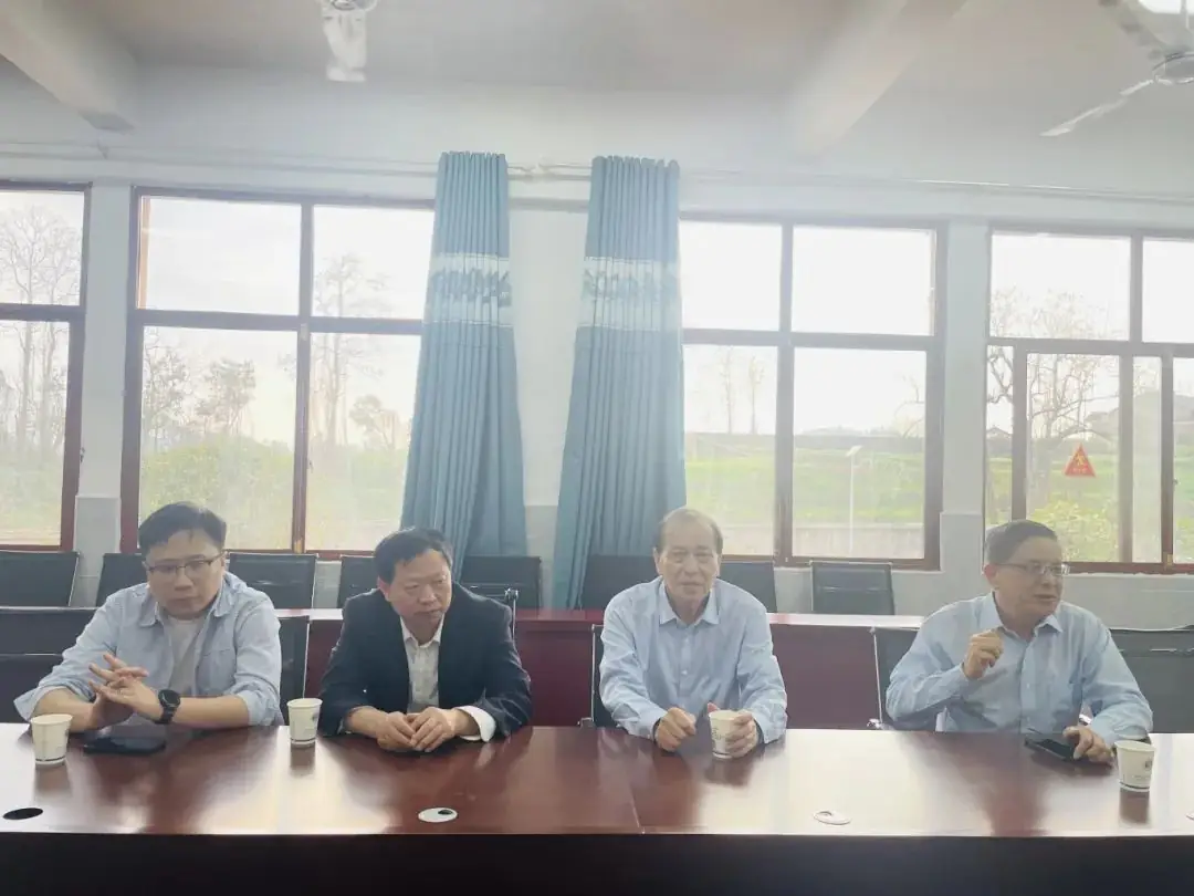 聚焦命题精研高考,优化策略探究课例|师大思沁总校2024年高考复习研讨会圆满落幕!-第13张图片-四季读书网