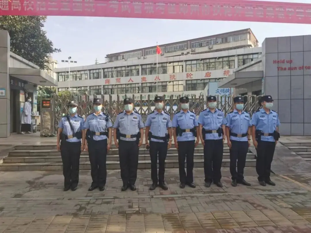 护航高考 | 你们乘风破浪 我们保驾护航!-第4张图片-四季读书网