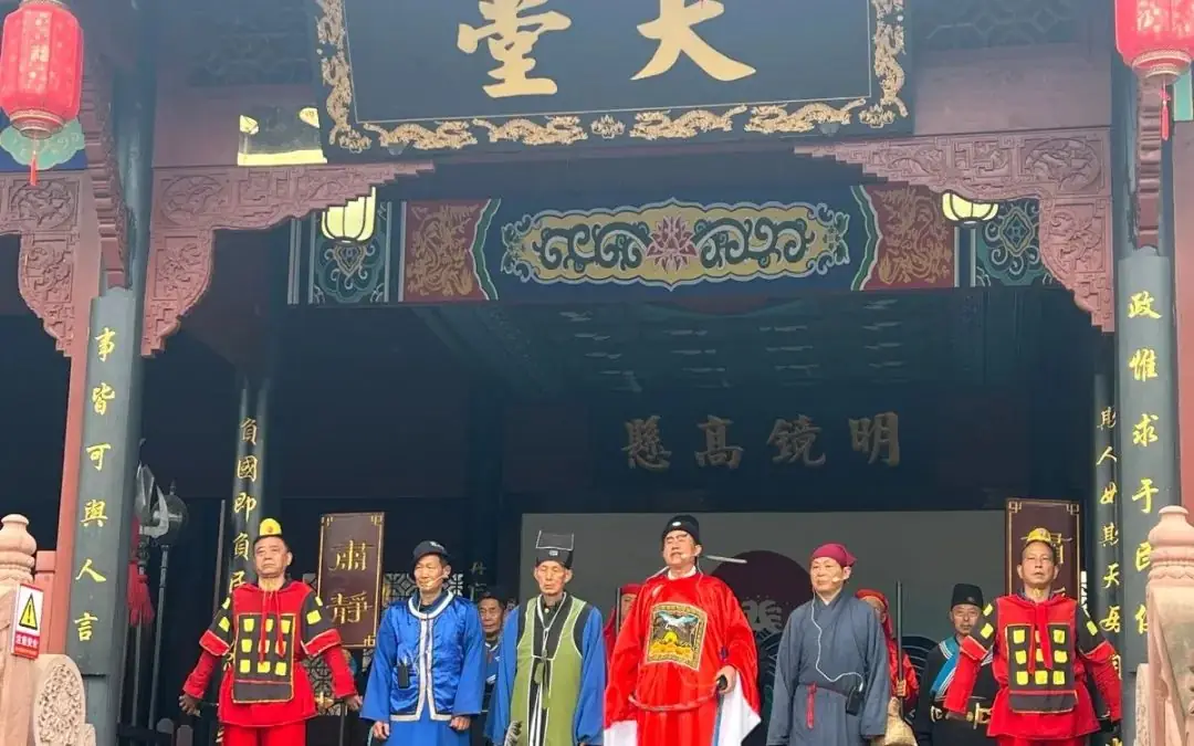 “高考考神”王后雄教授在安居文庙为全国高考生祈福-第7张图片-四季读书网 “高考考神”王后雄教授在安居文庙为全国高考生祈福-第7张图片-四季读书网