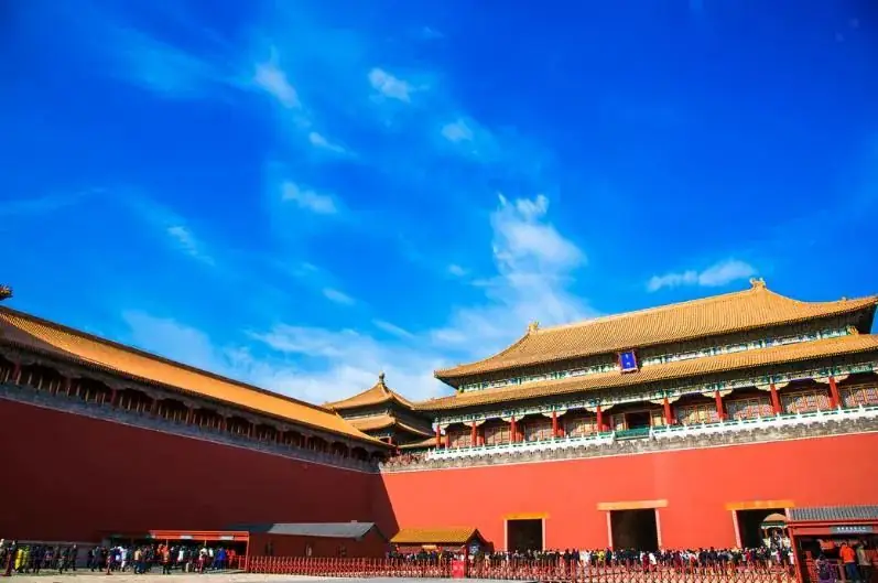 高考差2分无缘清华,母亲不甘请求重查试卷,卷上11字让其清醒!-第1张图片-四季读书网 高考差2分无缘清华,母亲不甘请求重查试卷,卷上11字让其清醒!-第1张图片-四季读书网