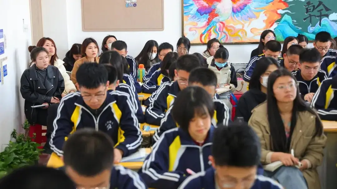 盐山八中 |名师云集,共研高考——河间英华学校邀请我校优秀学科组长共研2024高考 第39张