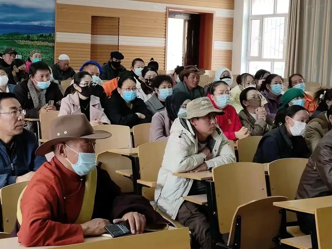 【聚焦高考】聚焦新高考  专家来解读-第4张图片-四季读书网
