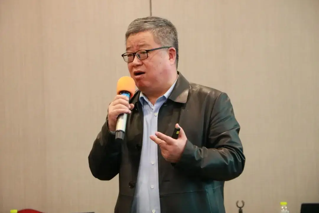 第二期高中物理新高考命题研修班成功举办-第14张图片-四季读书网 第二期高中物理新高考命题研修班成功举办-第14张图片-四季读书网