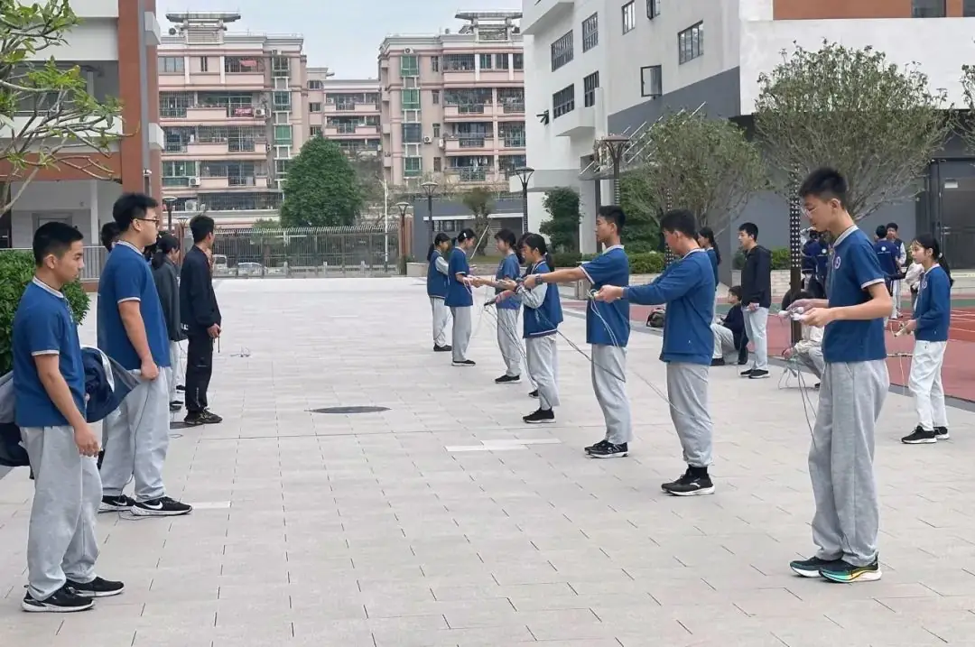 强身健体,迎接中考挑战!七、八、九年级体适能培训班火热招生中!-第18张图片-四季读书网