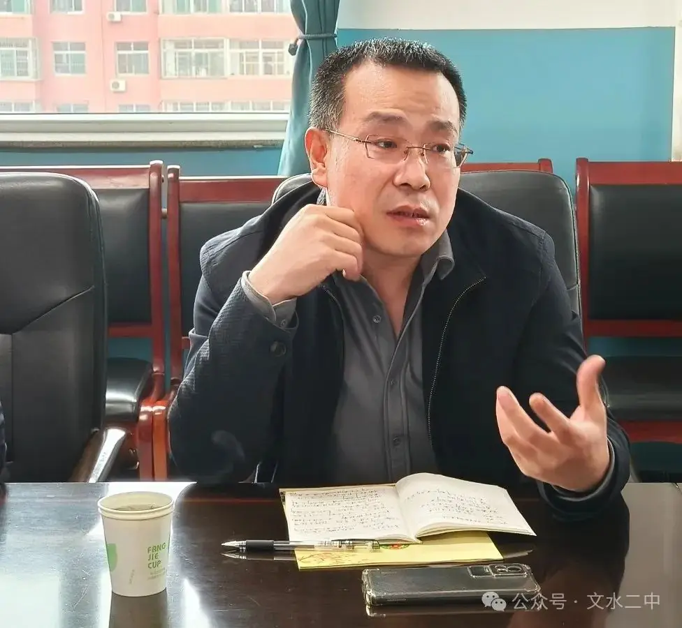 凝心聚力赢高考,集思赋能助梦圆|县教科局领导莅临我校调研高考备考工作-第9张图片-四季读书网