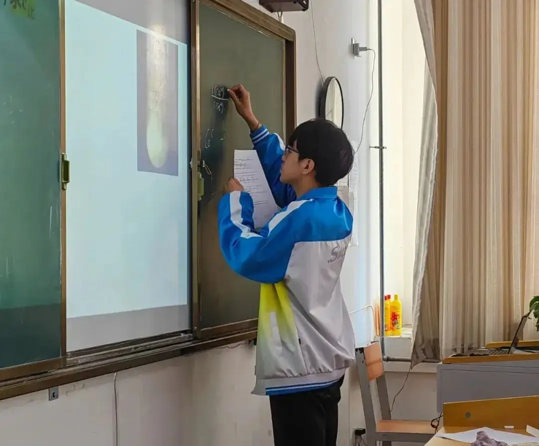 高考倒计时60天!兰州成功自强补习学校高考校区教学能手批评比活动高效开展-第4张图片-四季读书网