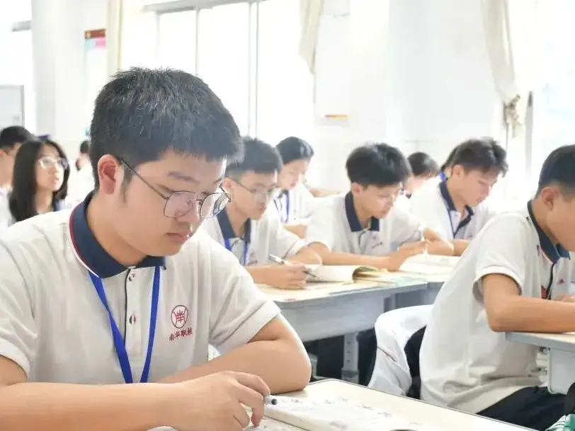 专业介绍 | 职教高考-第12张图片-四季读书网 专业介绍 | 职教高考-第12张图片-四季读书网