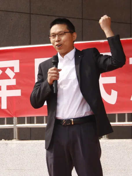 【中考】挑战极限,为梦而战——赛罕区民族中学举行中考励志报告会-第7张图片-四季读书网