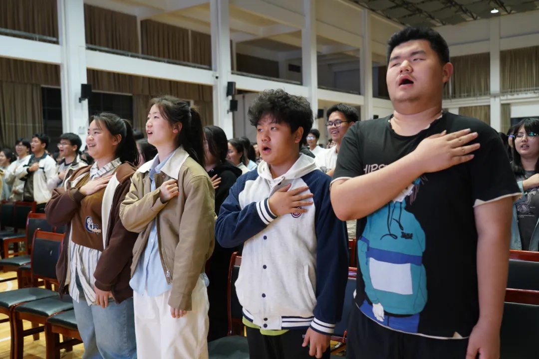心理赋能 赢在高考——祁门一中励志心理辅导讲座助力高三学子决胜高考-第15张图片-四季读书网