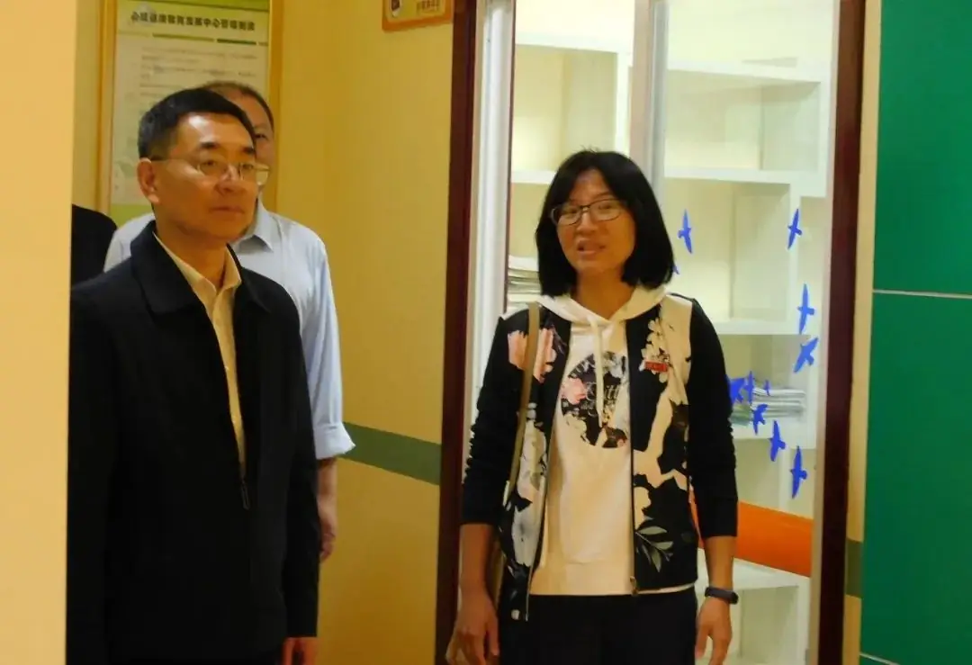 县委、县政府主要领导到顺昌一中调研高考备考工作-第3张图片-四季读书网 县委、县政府主要领导到顺昌一中调研高考备考工作-第3张图片-四季读书网