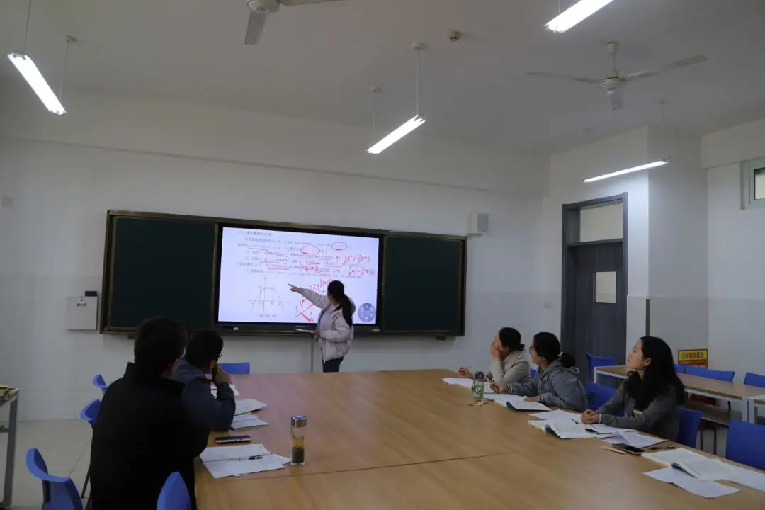 【诺德•教学】做中考真题 研中考真题 讲中考真题——我们在行动-第39张图片-四季读书网 【诺德•教学】做中考真题 研中考真题 讲中考真题——我们在行动-第39张图片-四季读书网
