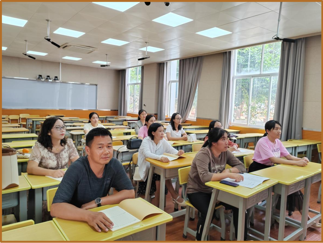 《中考阅读备考策略及初中阅读总复习指导》培训简报-第4张图片-四季读书网