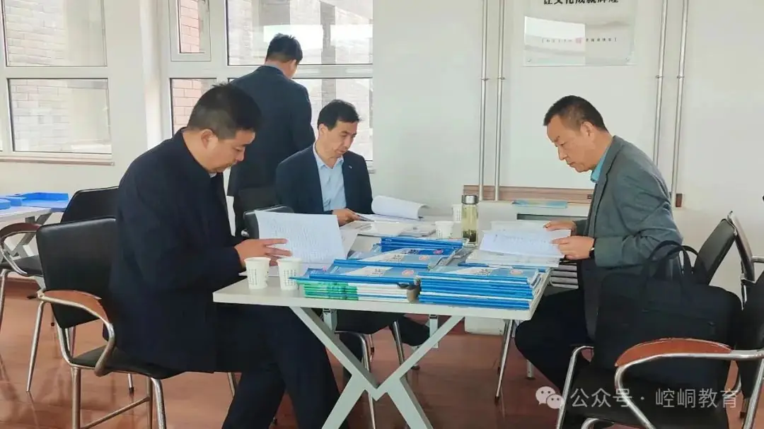 【高考备考】市教育局在崆峒区开展2024年高考备考视导暨县域“同课异构”教研活动-第3张图片-四季读书网