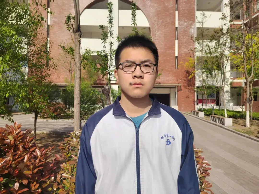 【魅力二中 | 榜样学子】冲刺高考 学有榜样-第11张图片-四季读书网