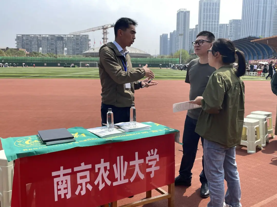 有关新高考!78所高校在百年一中展开一场筑梦之约! 第11张 有关新高考!78所高校在百年一中展开一场筑梦之约! 第11张