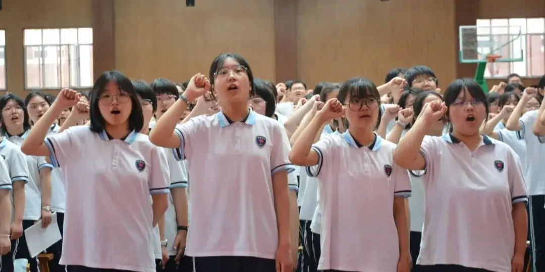 丰翼中学 | 决战高考 成就梦想 第35张 丰翼中学 | 决战高考 成就梦想 第35张