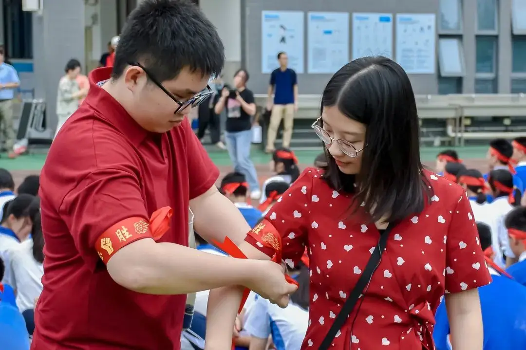 挥鞭策马战中考  誓言凌云绘青春-第20张图片-四季读书网