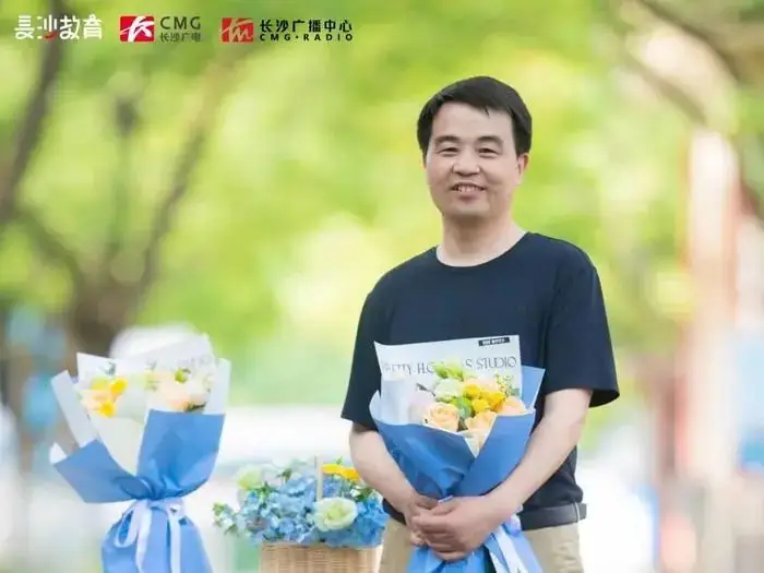 专家引领 助力高考 | 高2024届高考物理答题指导专题讲座 第9张 专家引领 助力高考 | 高2024届高考物理答题指导专题讲座 第9张