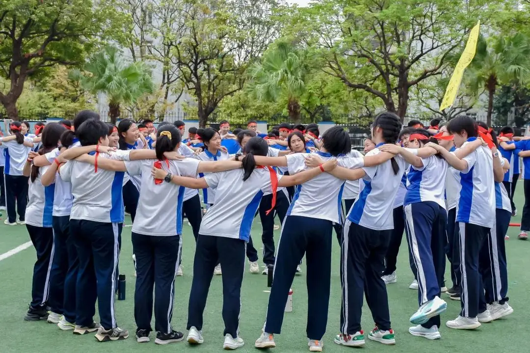 挥鞭策马战中考  誓言凌云绘青春-第7张图片-四季读书网