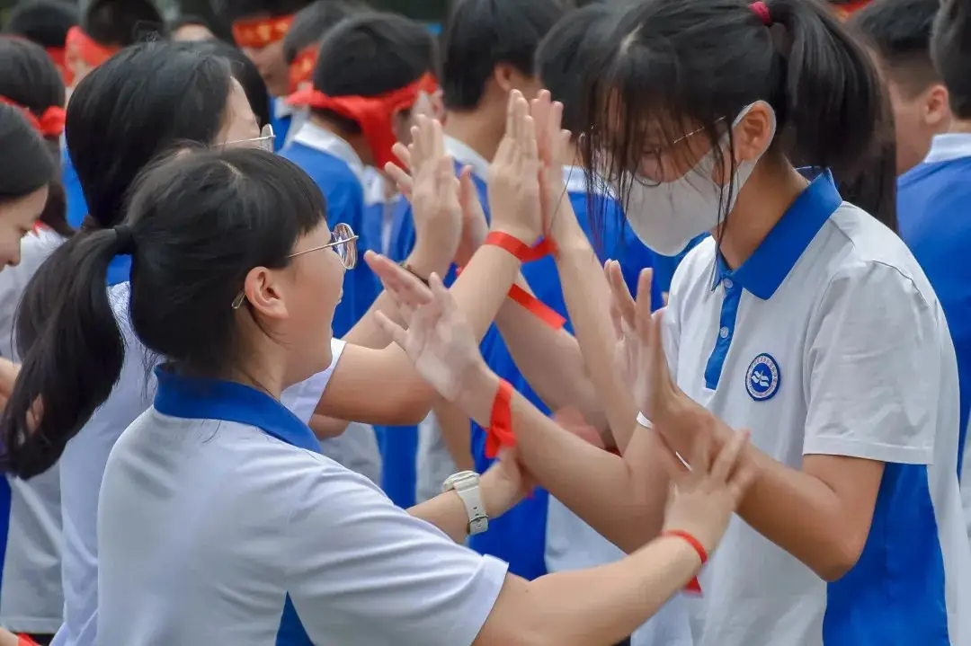 挥鞭策马战中考  誓言凌云绘青春-第9张图片-四季读书网
