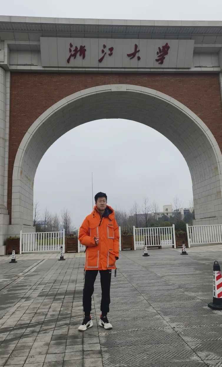 高考最后100天从300分干到500多,妈妈如何把工地搬砖的娃捞进一本?-第35张图片-四季读书网 高考最后100天从300分干到500多,妈妈如何把工地搬砖的娃捞进一本?-第35张图片-四季读书网