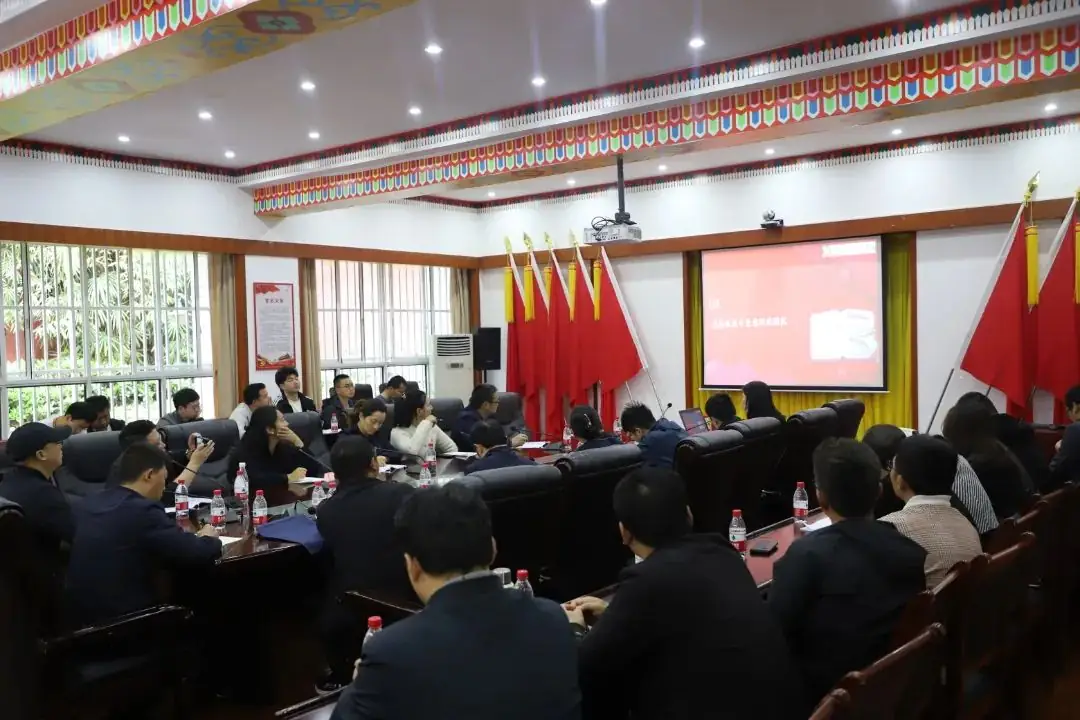 交流共进话高考 昌渝情深育雏鹰——西藏自治区昌都市高考综合改革实践专题培训班走进重庆西藏中学校 第8张 交流共进话高考 昌渝情深育雏鹰——西藏自治区昌都市高考综合改革实践专题培训班走进重庆西藏中学校 第8张