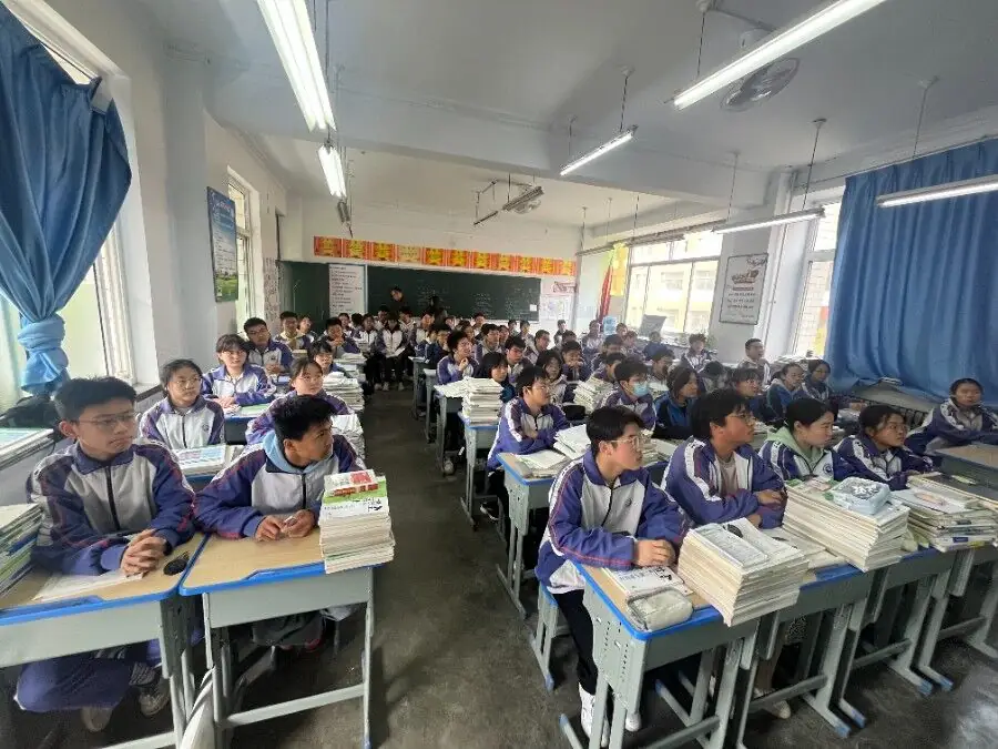 外语学院赴天水市开展2024年高考招生宣传工作(天水市区、清水县篇)-第13张图片-四季读书网