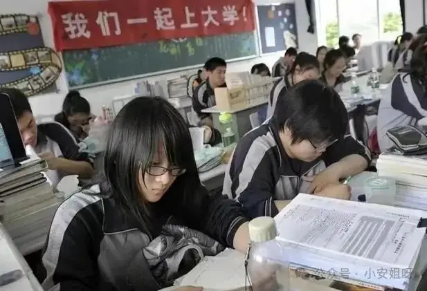 回顾:2022年高考601分少女高调庆祝,遭嫉妒被杀,凶手竟是亲人-第7张图片-四季读书网 回顾:2022年高考601分少女高调庆祝,遭嫉妒被杀,凶手竟是亲人-第7张图片-四季读书网