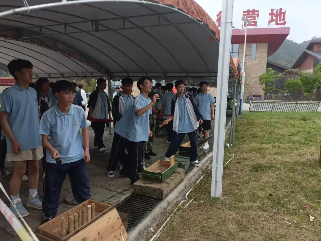 军事研学正当时,逐梦高考启新程——独山县兴农中学高三学生研学活动-第19张图片-四季读书网 军事研学正当时,逐梦高考启新程——独山县兴农中学高三学生研学活动-第19张图片-四季读书网
