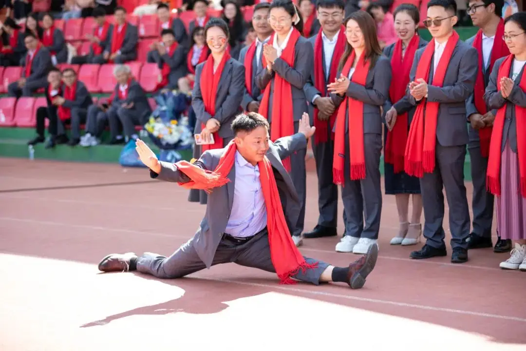 为梦而战  决胜高考 | 正道中学2024届高考誓师大会-第57张图片-四季读书网