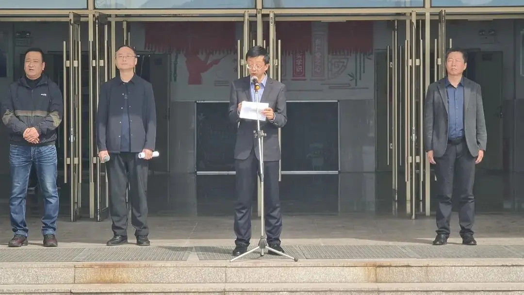 【中考动员大会】斗志满怀,决胜中考——金林一中召开2024届中考动员大会 第10张 【中考动员大会】斗志满怀,决胜中考——金林一中召开2024届中考动员大会 第10张