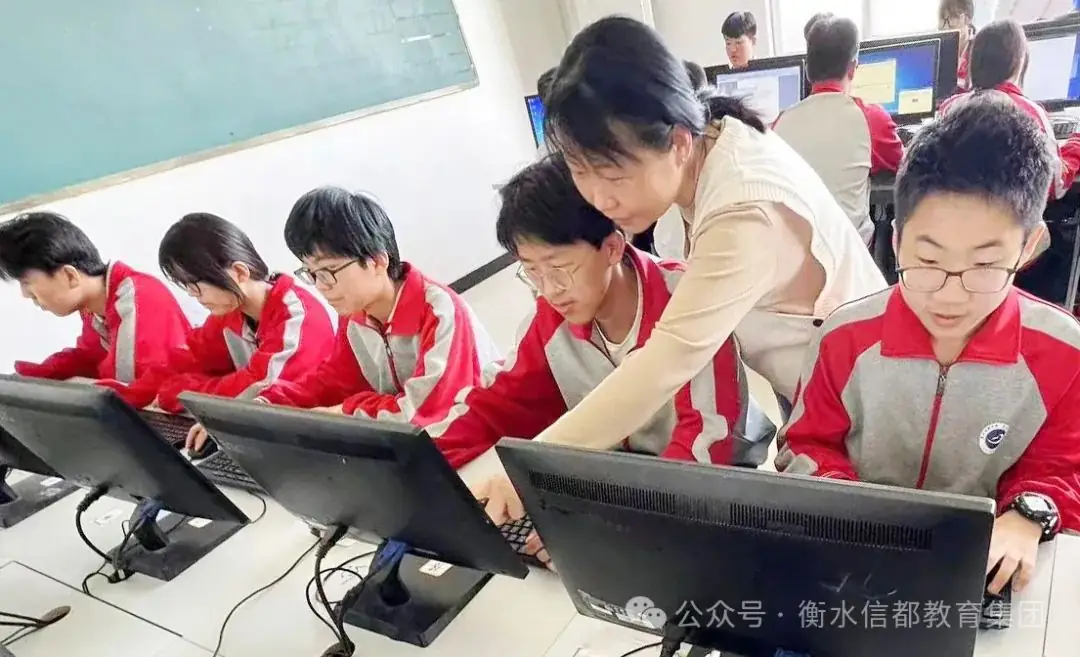 【备战】精准集训  助力中考———信都学校九年级开展信息技术考试集训活动 第18张