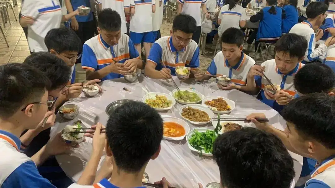 壮志凌云战中考,所向披靡创辉煌——育龙中学2024届初三级中考誓师活动 第59张