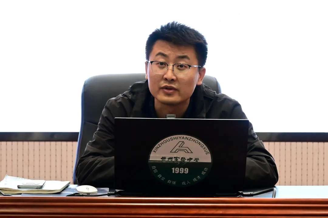 忻州实验中学举行高考规范答题专题讲座-第9张图片-四季读书网