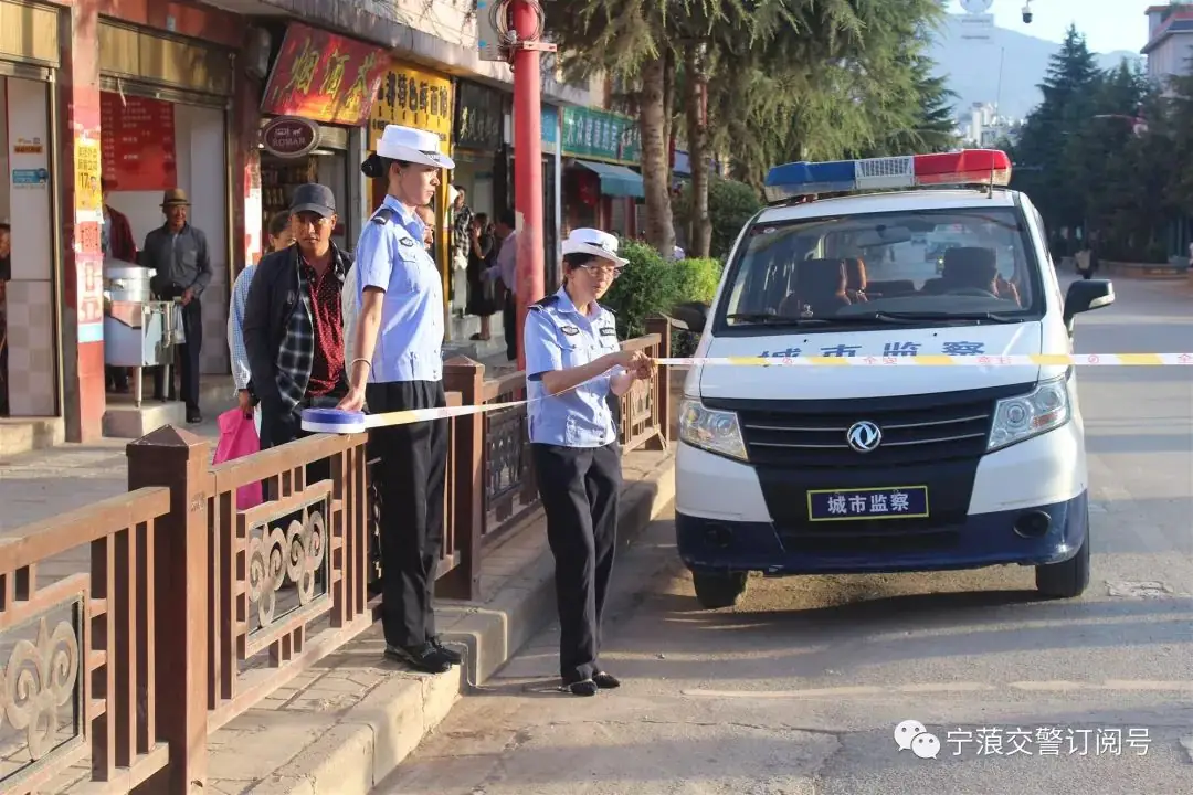 “高考”偶遇“端午”宁蒗交警蜀黍们全力护航-第10张图片-四季读书网 “高考”偶遇“端午”宁蒗交警蜀黍们全力护航-第10张图片-四季读书网