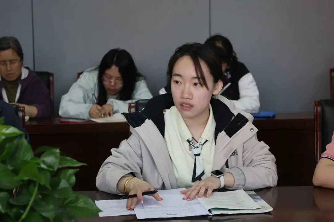 “基于新课标、面向新中考”——冀州、枣强、故城教研联盟开展中考研讨交流-第7张图片-四季读书网
