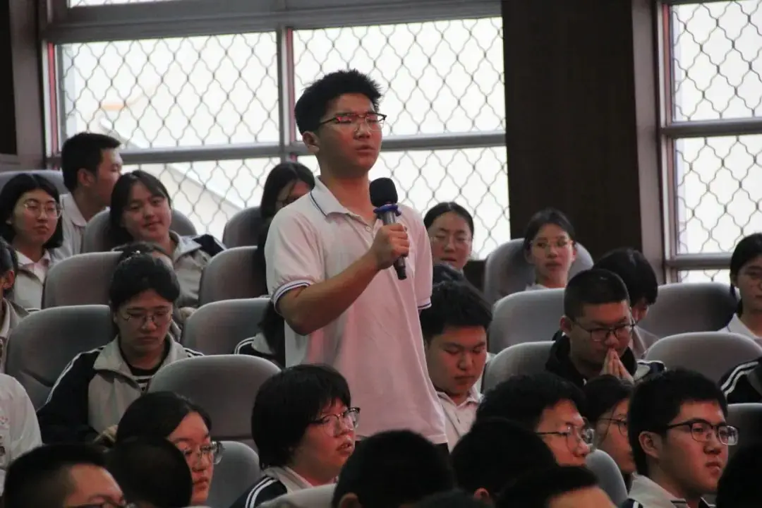 战胜高考 绽放青春——全国著名教育专家王金战专题励志讲座-第6张图片-四季读书网 战胜高考 绽放青春——全国著名教育专家王金战专题励志讲座-第6张图片-四季读书网