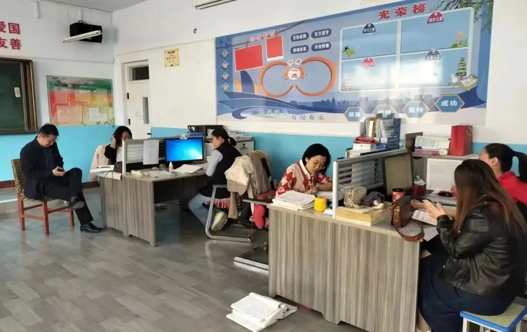 “积极备战,迎战中考”五原县第三中学开展中考调研活动-第15张图片-四季读书网 “积极备战,迎战中考”五原县第三中学开展中考调研活动-第15张图片-四季读书网