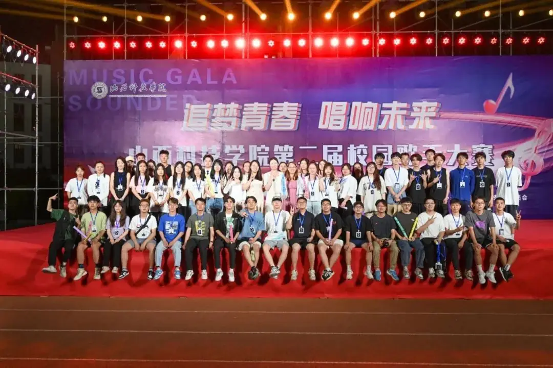 高考倒计时50天丨未来不远,且等时间嘉许 第27张 高考倒计时50天丨未来不远,且等时间嘉许 第27张