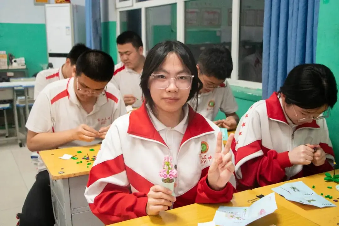 高考倒计时50天,看看顺平学子的励志“充电”锦囊! 第17张 高考倒计时50天,看看顺平学子的励志“充电”锦囊! 第17张