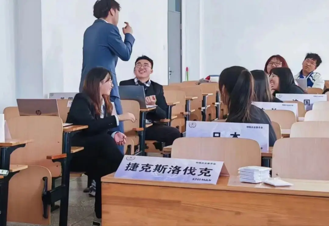 高考倒计时50天丨未来不远,且等时间嘉许 第20张 高考倒计时50天丨未来不远,且等时间嘉许 第20张