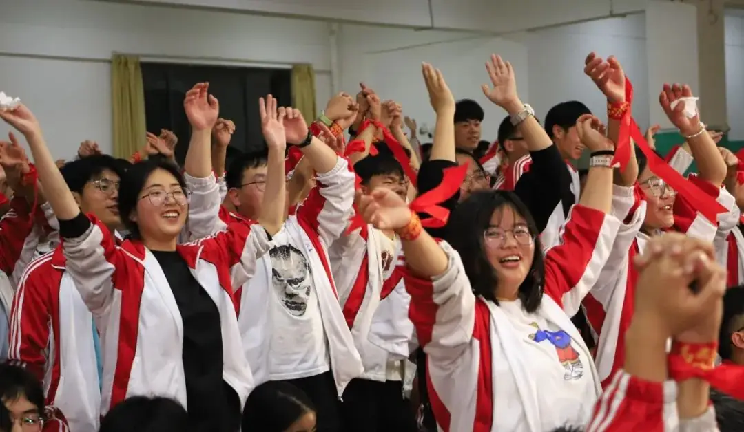 致远中学2024年高考冲刺励志演讲-第5张图片-四季读书网