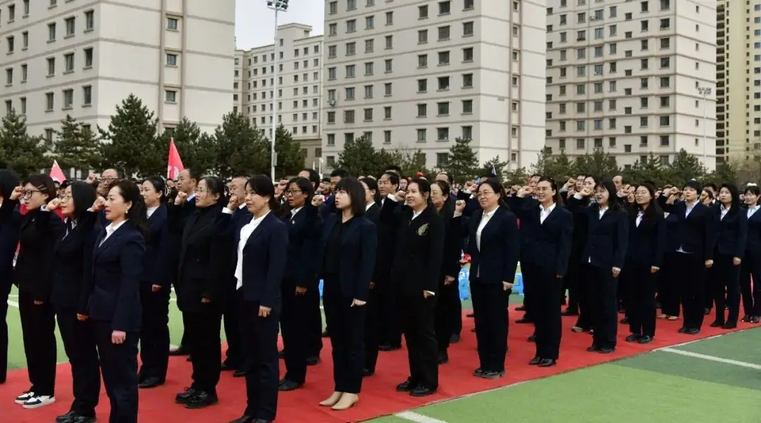 点燃激情,赢战中考——庆阳第四中学2024届中考百日誓师及励志教育大会-第27张图片-四季读书网
