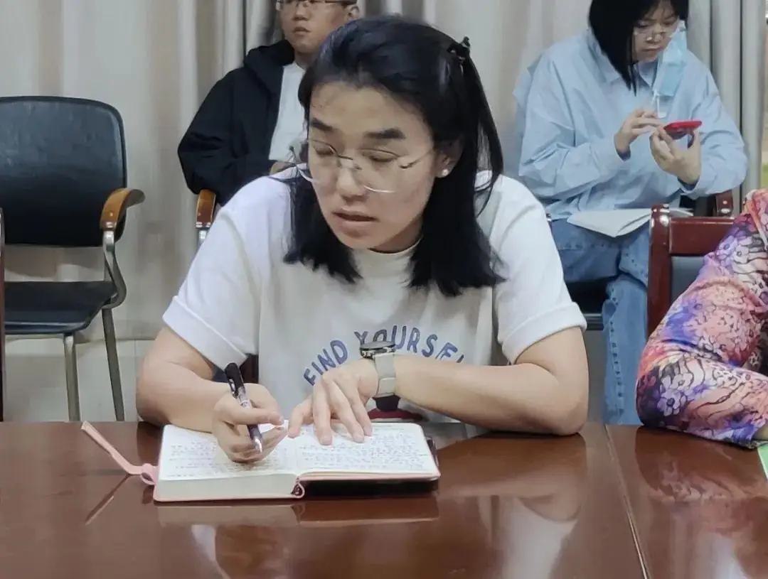 【精耕细作】凝心聚力齐进步 精准分析迎中考——南昌市南钢学校教育集团中学部召开九年级一模考试质量分析会 第8张