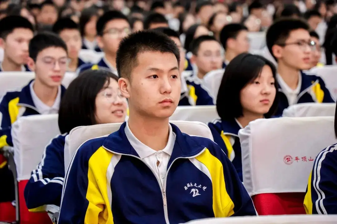 衡水卓越丨“书法赋能 提分高考”——北京大学陈刚教授到我校开展专题讲座-第10张图片-四季读书网 衡水卓越丨“书法赋能 提分高考”——北京大学陈刚教授到我校开展专题讲座-第10张图片-四季读书网