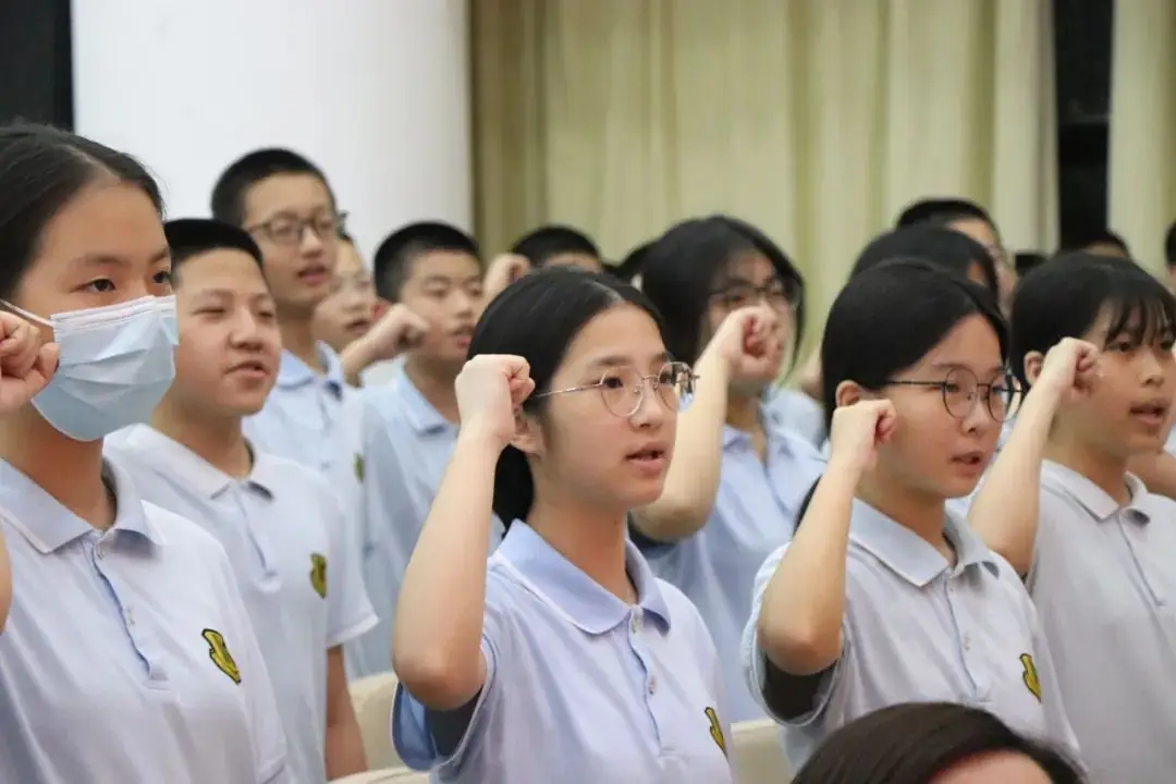 桃李春风凌云志,决胜生地“小中考”———漳州康桥学校八年级“小中考”誓师大会纪实 第32张 桃李春风凌云志,决胜生地“小中考”———漳州康桥学校八年级“小中考”誓师大会纪实 第32张
